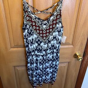 NWOT Spaghetti Strap Elephant Print Romper Size Medium